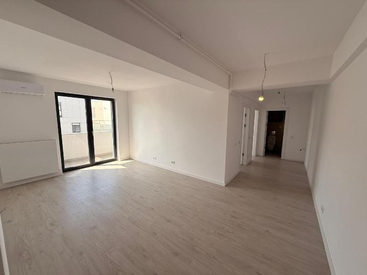 44D, Ap. 2 cam Sect 1, Nord , Bucat. inchisa, Metrou Straulesti, Climatizare,