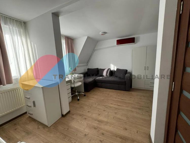 Apartament 2 camere, 60mp, in Casă, Curte Privată, 2 Parcări, Ideal pentru Cuplu