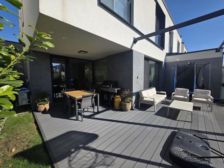SUPER OFERTA! PIPERA VILA ELEGANTA IN COMPLEX FINISAJE LUX