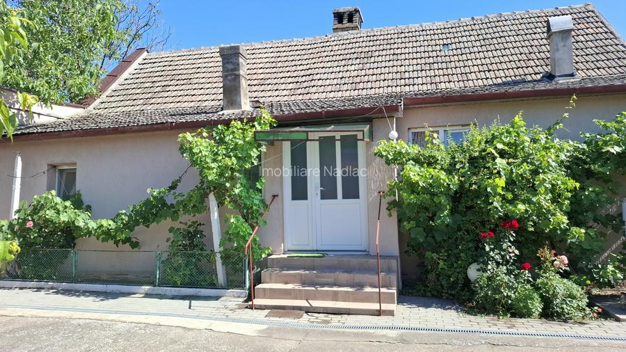 Casa 4 camere in Seitin Judetul Arad - 2