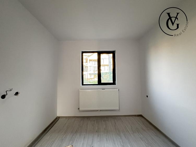Casa la sol, 4 camere - 253 mp - Navodari