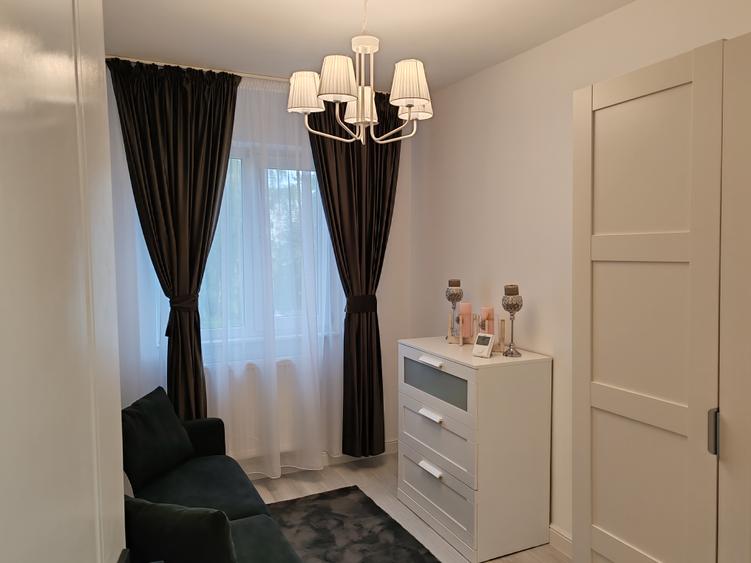 Apartament 3 camere mobilat si utilat nou zona Centrul Civic