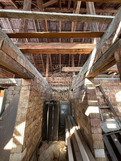 Casa la rosu-Zona Bistrita Bargaului-Teren-700mp