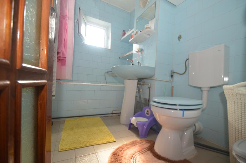 Apartament 3 camere cu centrala