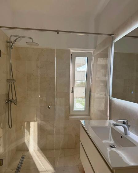 Apartament de inchiriat cu 2 camere decomandate-Royal Town Iasi