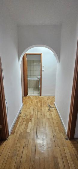 Apartament 4 camere, decomandat, etaj 7, Piata Iancului