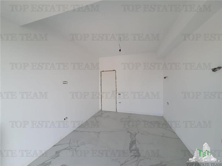 Apartament 3 camere lux cu vedere la mare