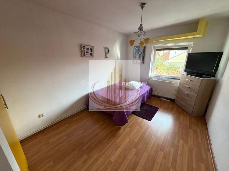 Casă P+E+Pod înalt, teren 574 mp, garaj și fotovoltaice – Zona Lipovei - 11