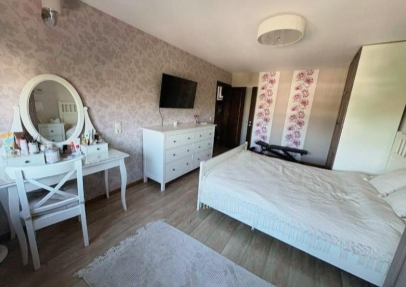 APARTAMENT 3 CAMERE TIP DUBLEX -TROCADERE