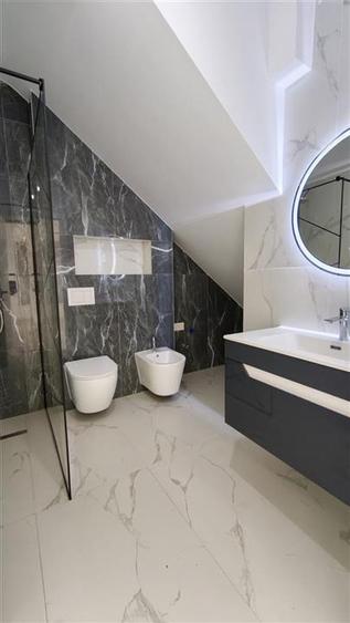 Intabulat! Apartament 3 camere cu Gradina 40mp Valea Lupului, Asfalt, Parcare
