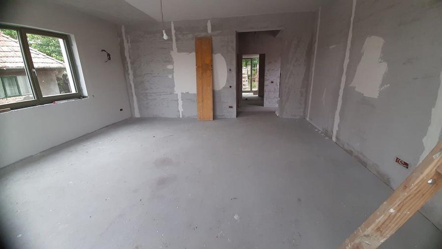 Casa noua ultramoderna, S+P+E, cu teren de 596 mp, in Dambul Rotund