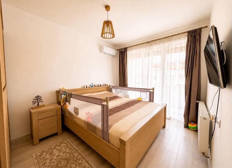 Apartament 3 camere Tractorul -Qualis,mobilat-utilat,parcare,184000 Euro