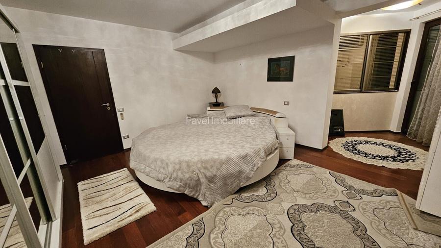 DISPONIBIL IMEDIAT VILA SUPERBA- IANCU NICOLAE - 12
