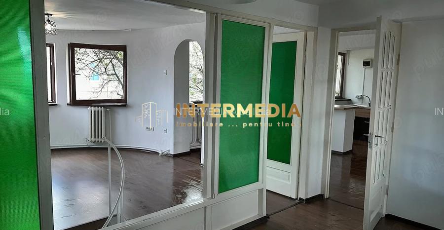 Spatiu Comercial Central P+1 Bulevard Birou Cabinet Magazin Fonduri Europene - 3