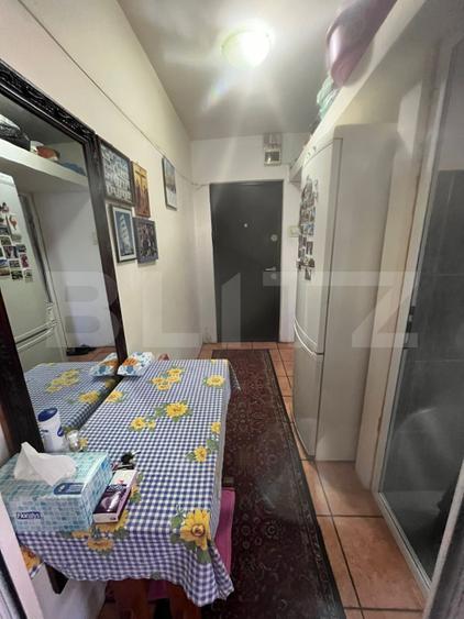 Apartament mobilat, 40 mp, zona Micro 11
