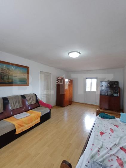 Exclusivitate!!! Doua proprietati, teren 3289 mp, Gligoresti, langa Luna - 14