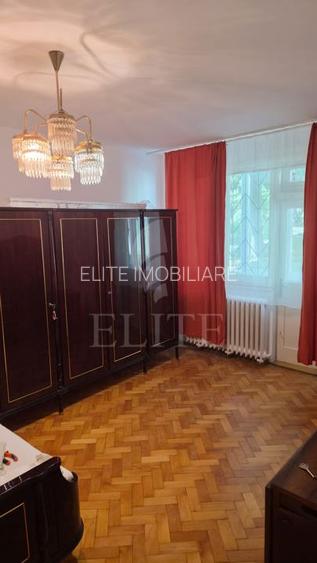 Apartament 2 camere în zona STRAZII MESES