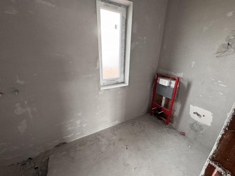 DIRECT DEZVOLTATOR, DESPARTIT PRIN C.T, 4 CAMERE