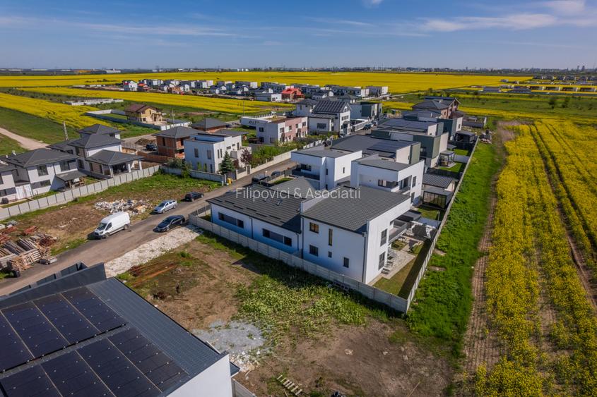 DOMNESTI - INTRAREA FOISORULUI, VILA 245 MP TOTAL, LOT 357 MP! - 47