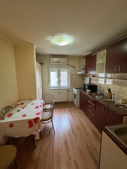 Girocului | 3 Camere | Etaj intermediat | Boxa + Garaj