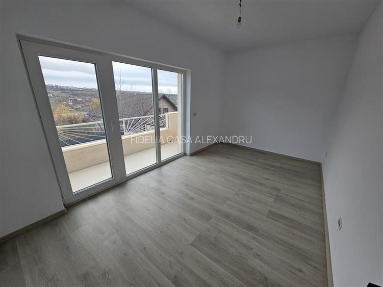 Vila P+1E ,4 camere ,560mp teren - Valea Lupului , Iasi - 16