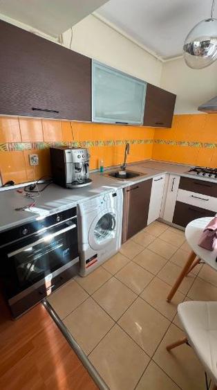 Apartament 2 Camere,Vitan Barzesti,bl.2009,et.2/8,Amenajat,centrala,mobilat