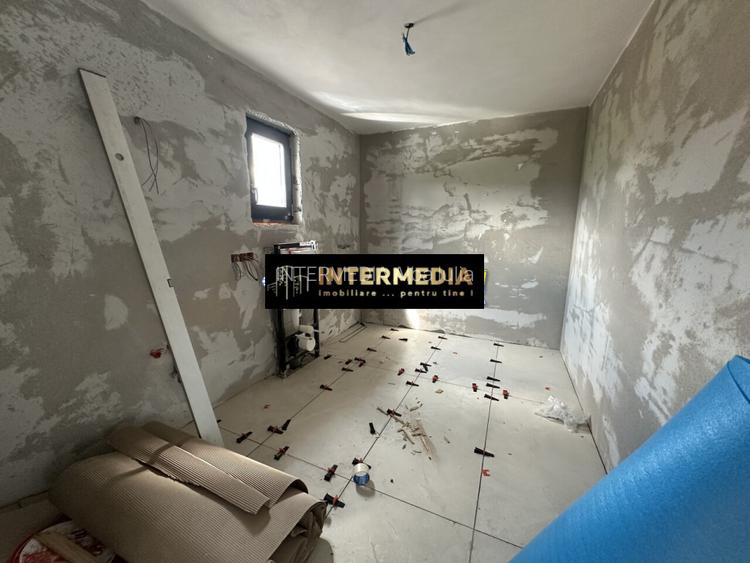 Casa Noua P+1 550 mp teren 3 bai 4 dormitoare Garaj Finisata intern mobila buc - 19
