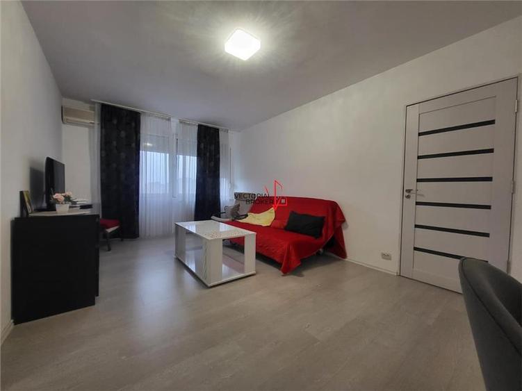 TRAPEZULUI METROU / 2 CAMERE LA CHEIE