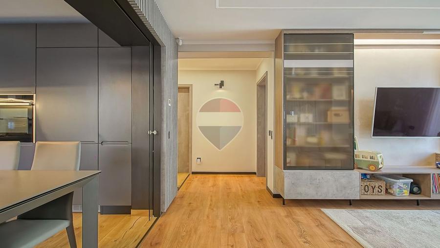 Apartament premium tip vilă, cu terasă de 70 mp, garaj | Răcădău