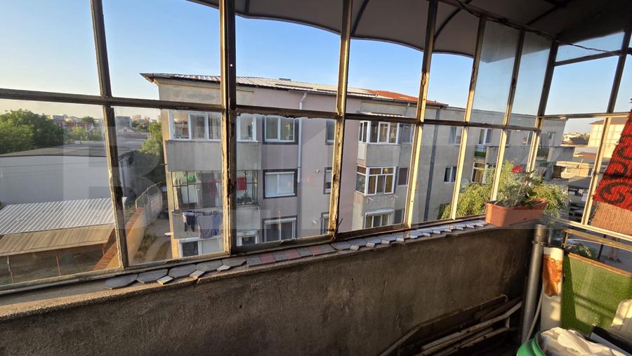 Apartament 2 camere, decomandat, 45 mp, zona Brestei Biserica