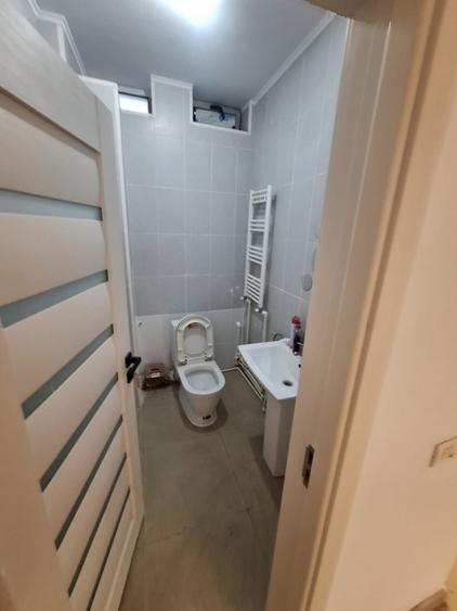 Ultracentral Tomis Mall - SPATIU COMERCIAL 100 mp.