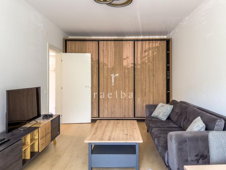 Atria | 2 camere | Gradin 24mp | Parcare | Piscina |