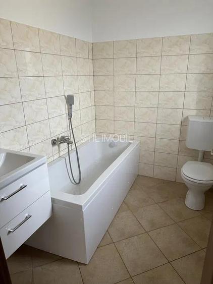 Vila 4 camere Valea Adanca - 800 euro - 13