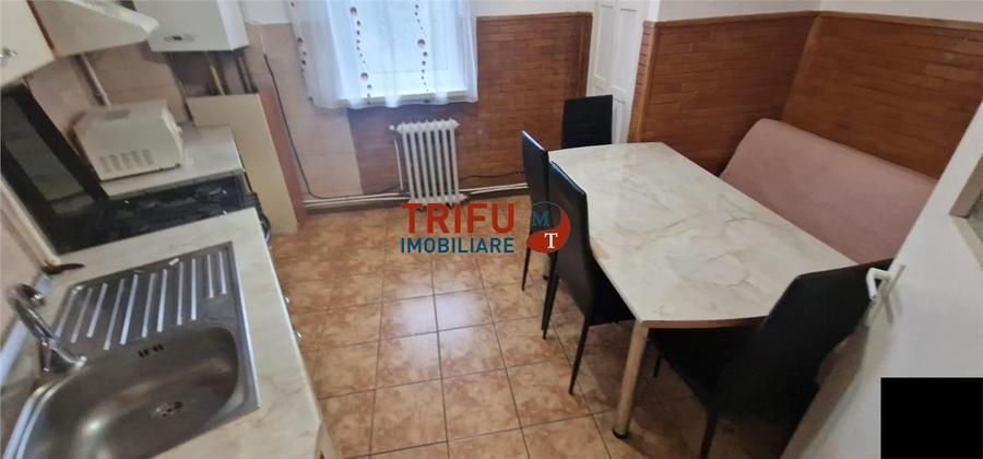 Apartament 2 Camere Decomandat, Zona Liceului Sportiv - Oportunitate de Investi&