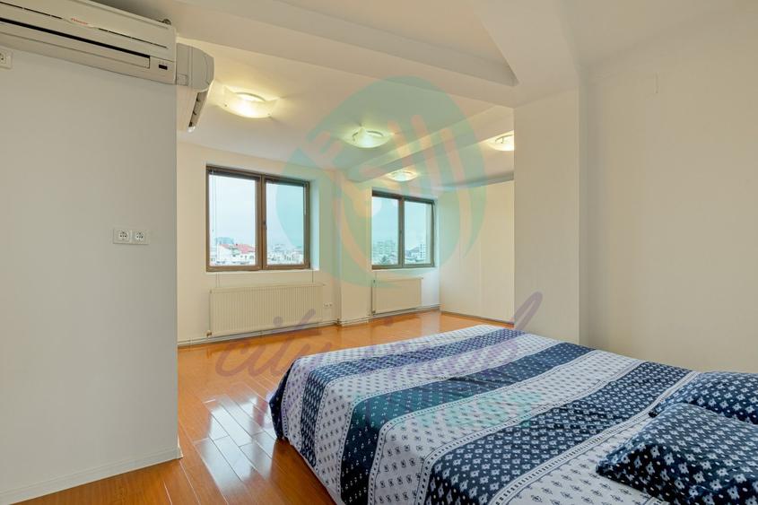 Penthouse cu 3 camere, Floreasca
