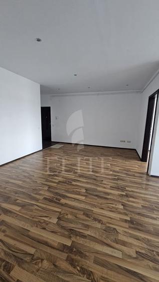 Apartament 4 camere în zona Calea Turzii, reprezentanta Skoda
