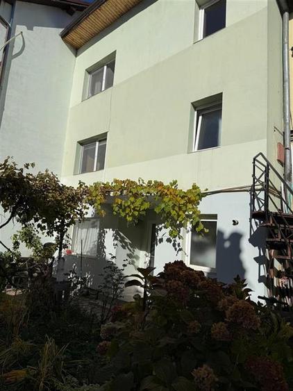 Casa tip duplex in zona centrala, 4 camere, mobilata complet, pret foarte bun