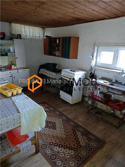 Casa tip parter zona Vadu Pasii - 9