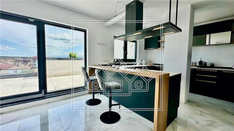 Penthouse cu terasa spectaculoasa si vedere panoramica