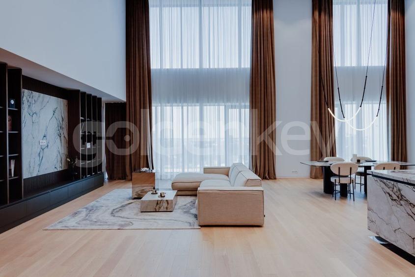 Apartament duplex cu 5 camere | 5 bai | 3 garaje | vedere panoramica