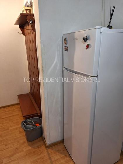 2 camere Metrou 1 Decembrie - 6