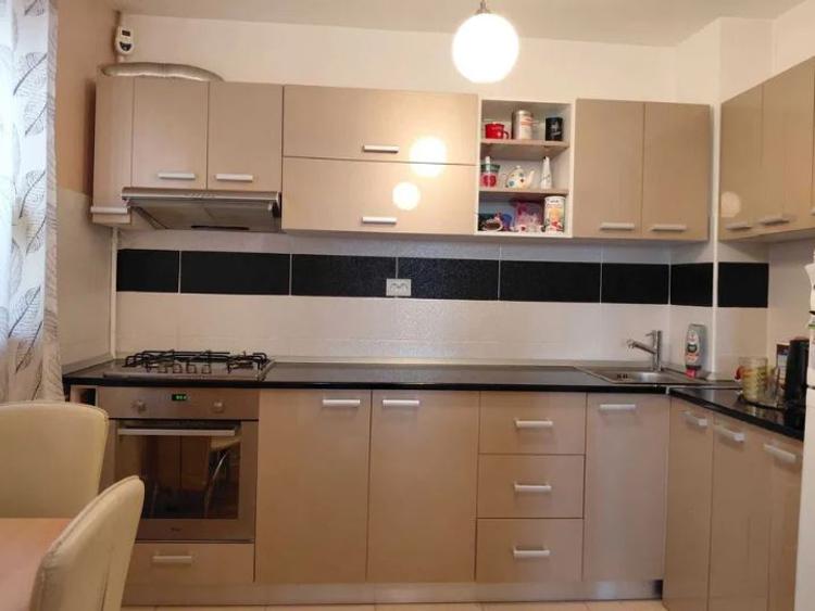 Apartament 2 Camere,Tineretului,Parc,DECOMANDAT,Amenajat,boiler,mobilat,Liber