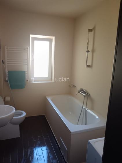 Proprietar, vand apartament cu doua camera langa Shopping City in bloc din 2009 - 5