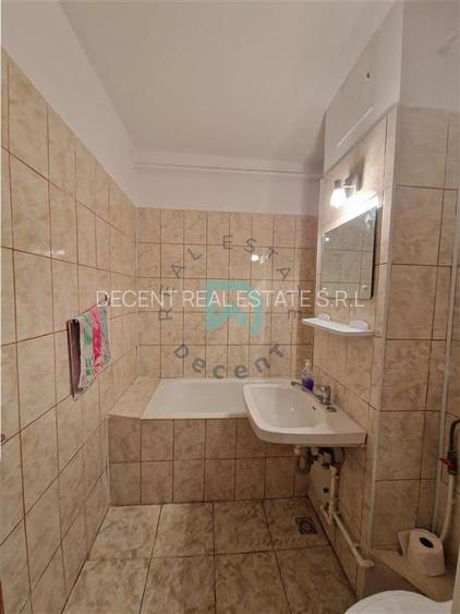 Garsoniera, renovata, Tractorul, Brasov - 10
