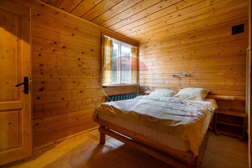 Casă de Vacanta/ Familie/ cu Poveste-Azuga/ Piscina interioara!