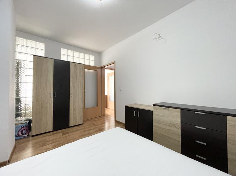 Apartament 2 camere, 44 mp utili - zona Soarelui