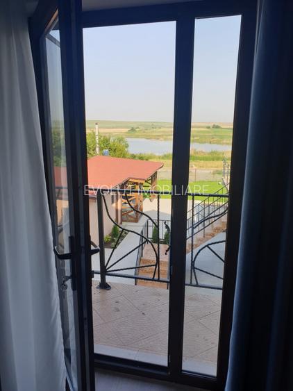 Pensiune turistica de vanzare in Corbu vedere lac afacere la cheie - 53