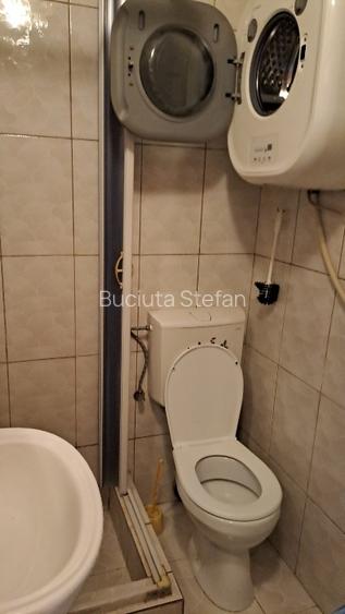 Inchiriez cameră de cămin/garsonieră