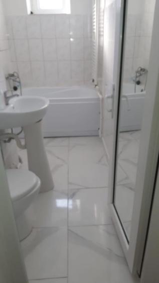Inchiriere apartament sat vacanta, 3 camere la 5 minute de plaja