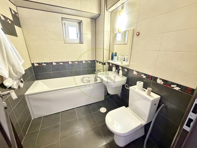 Apartament 3 camere decomandat, cartier Rovine, zona Posta